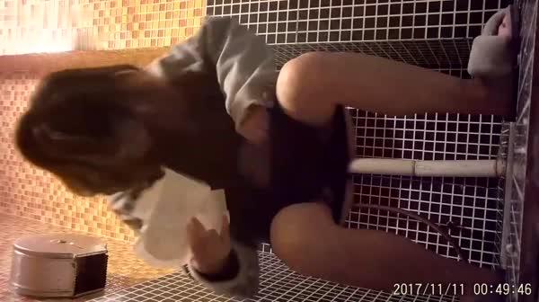 厕所偷拍-云上会所酒吧合集81